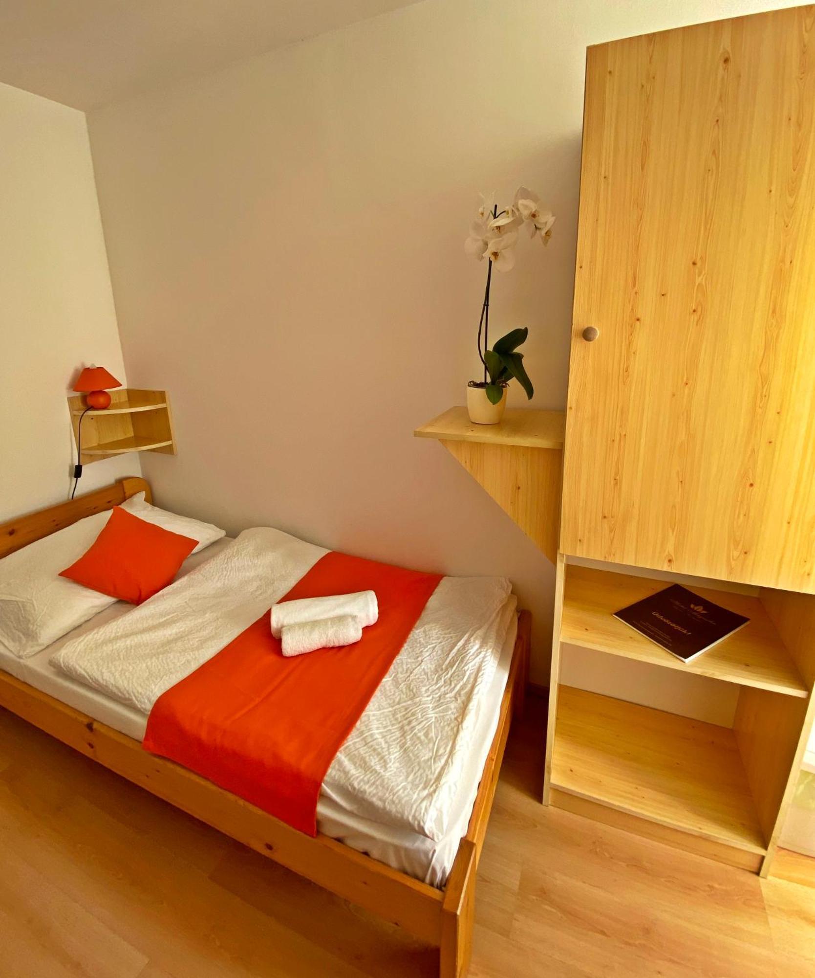 Hotel Magnolia Balatonszepezd Ruang foto